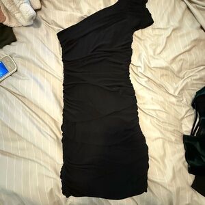 Forever 21 Chic Black One-Shoulder Dress